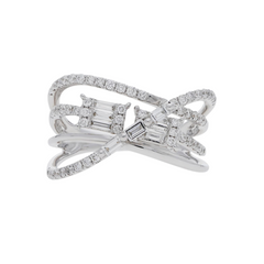 Glam Twist Sterling Silver Ring for Women