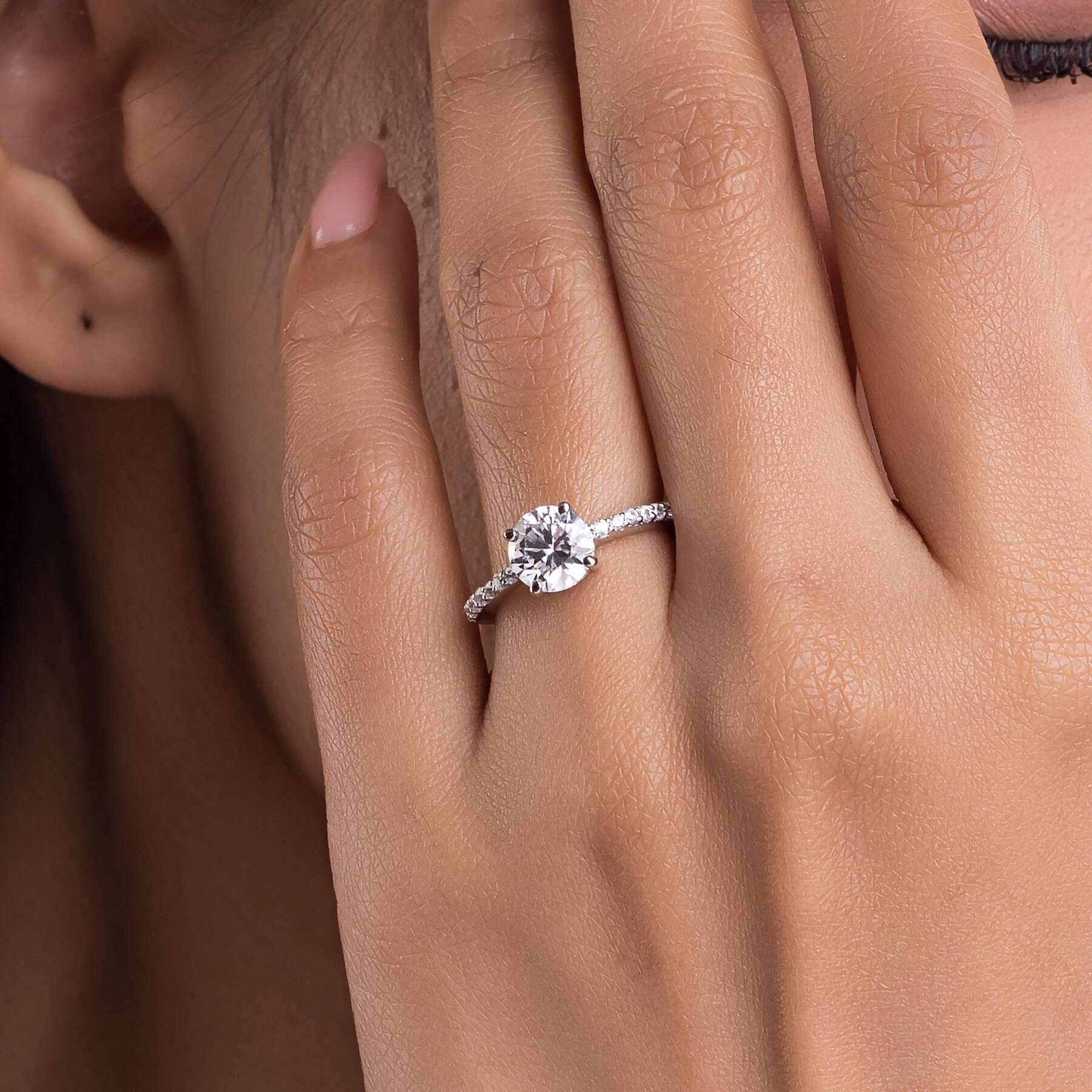 Round Cut Solitaire Silver Ring For Women