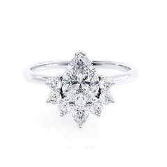 Étreinte Élégante Sterling Silver Ring for Women