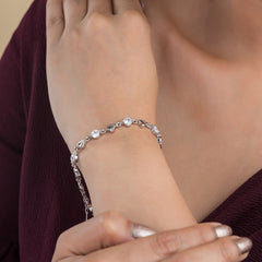 Heart-Shaped Silver Bracelet For Women